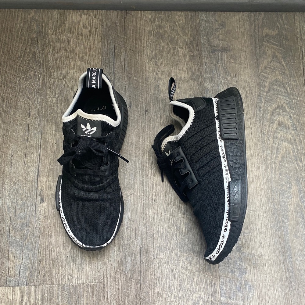 Adidas NMD R1 black boost (w) 8
